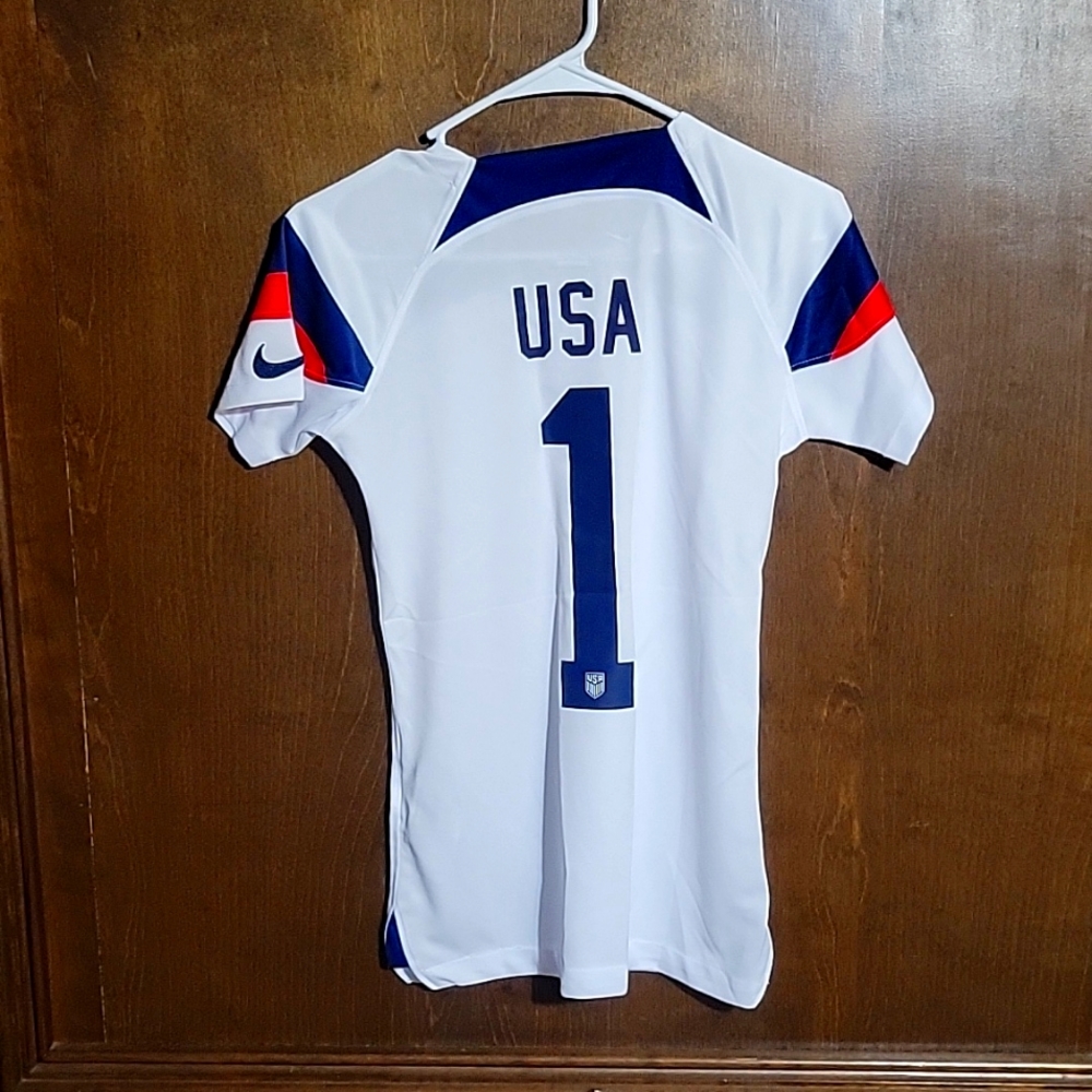 UNITED STATES WOMEN'S NATIONAL TEAM USA #1 USWNT NIKE SOCCER JERSEY NWT …